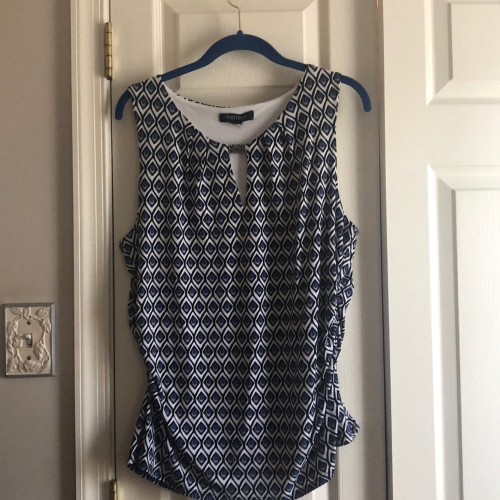 White House Black Market  Sleeveless Top Medium
